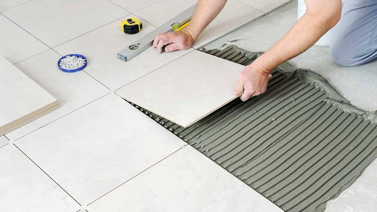 Ưu điểm của keo dán gạch trong chống thấm